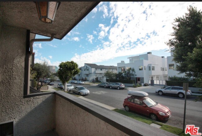 Foto del edificio - 1914 Corinth Ave