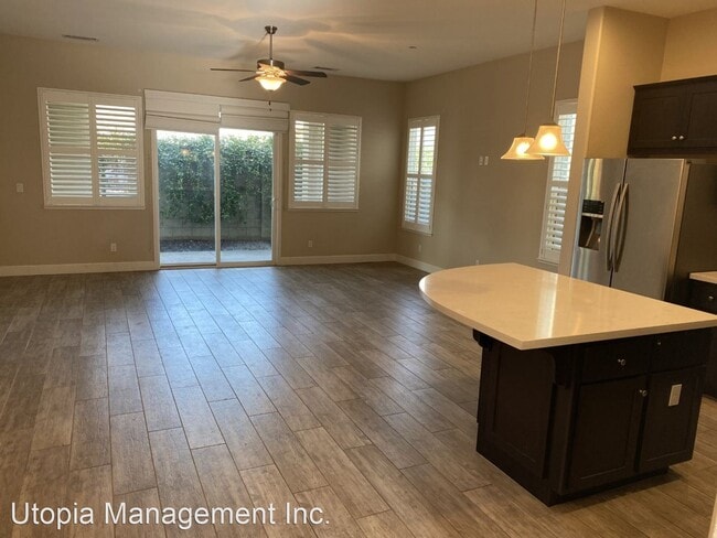 Building Photo - 3 br, 2 bath House - 1833 Giardino Way
