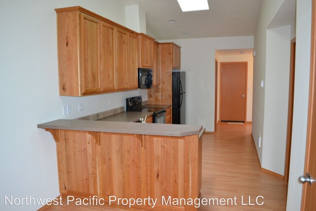Foto del edificio - 619-621 Broad St S