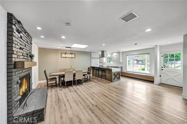 Building Photo - 22908 Leonora Dr
