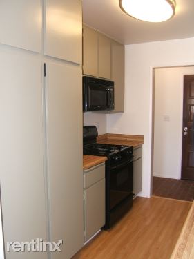 Building Photo - 3554 Vinton Ave