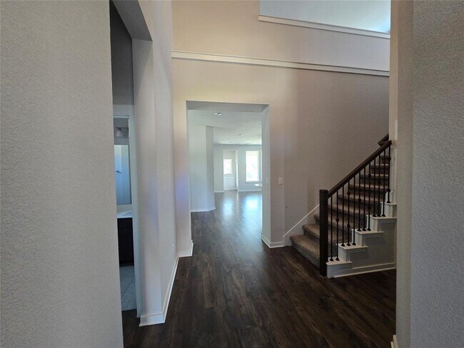 Foto del edificio - 125 High Plains Dr