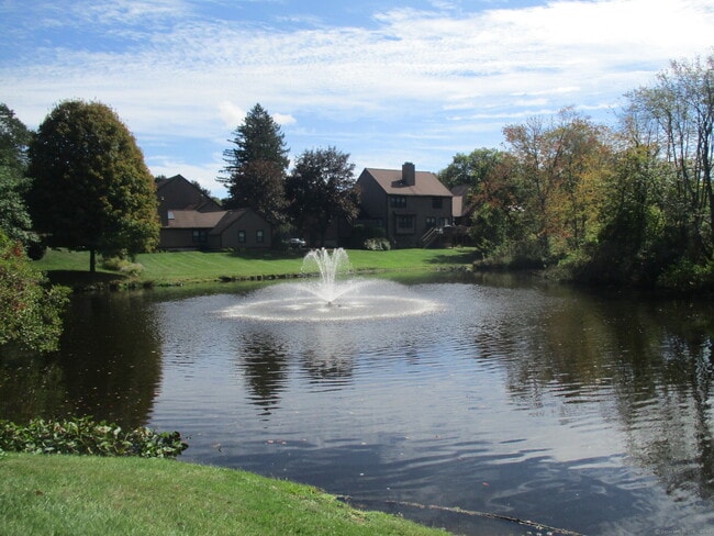Foto del edificio - 33 Stillmeadow Cir