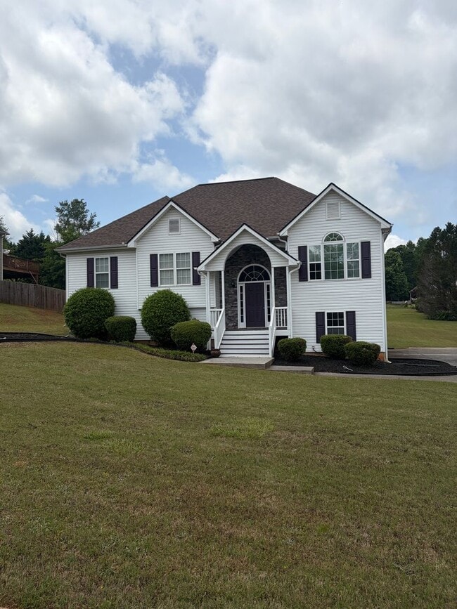 Building Photo - 132 Katrina Dr