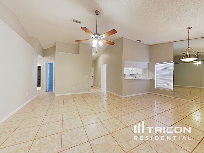 Foto del edificio - 11214 Scotchwood Drive Riverview FL