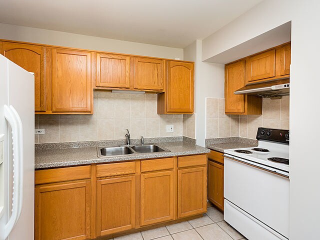 Foto del edificio - 1828 S Wentworth Ave