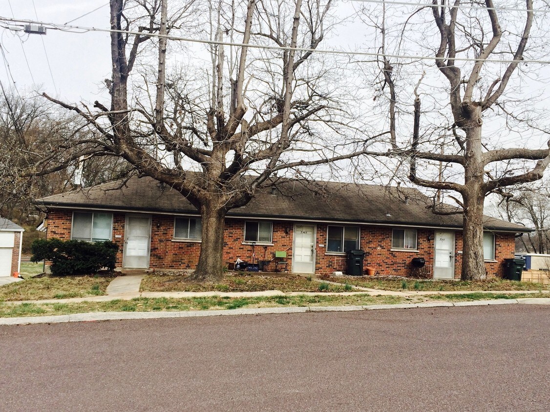 Primary Photo - 7301 Murdoch Ave
