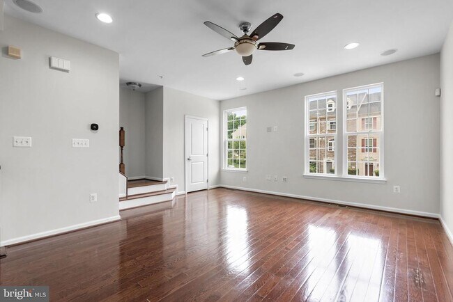 Building Photo - 8621 Enoch Pratt Dr