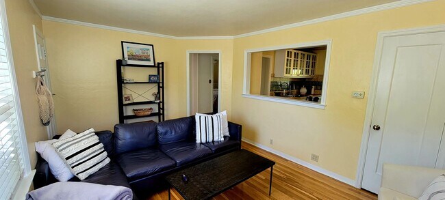 Foto del edificio - Heart of Midtown, Reno!