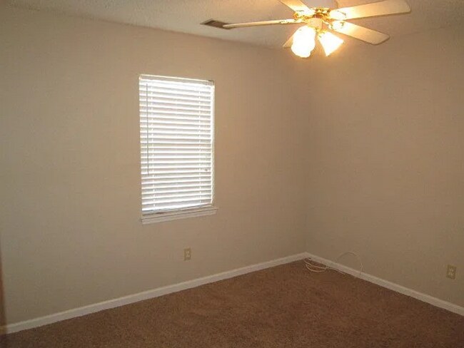 Foto del edificio - 4423 Misty Cove Ct