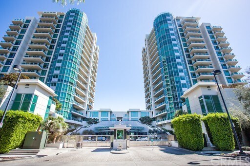 Foto principal - 3131 Michelson Dr