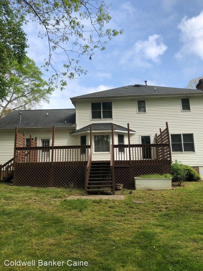 Foto del edificio - 4 br, 2.5 bath House - 902 Willow Branch D...