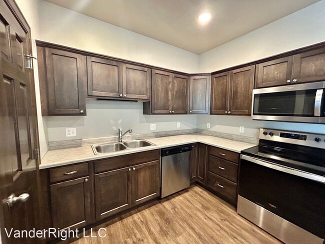 Building Photo - 3 br, 3 bath House - 5524 S Seville Pl