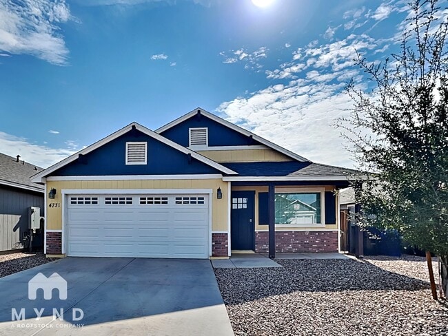Building Photo - 4731 S 38th Ln