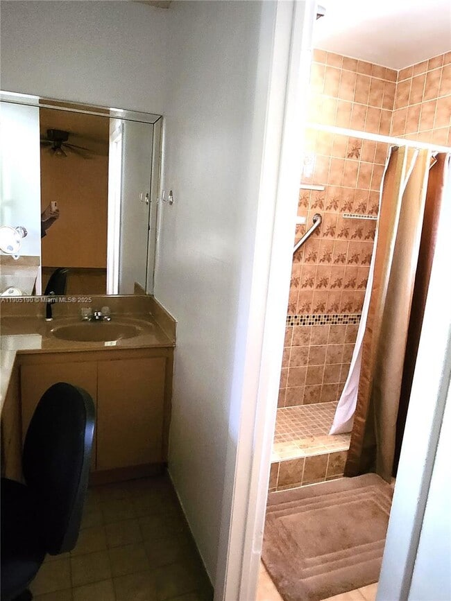 Foto del edificio - 2231 SW 14th St