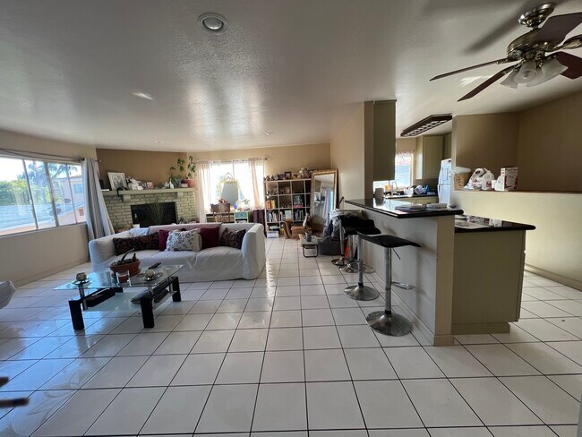 Foto del edificio - 4151 W 163rd St