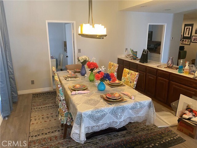 Building Photo - 15150 Dickens St