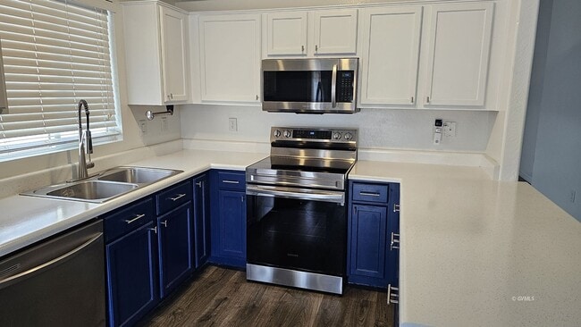 Building Photo - 1605 Copper Canyon Dr