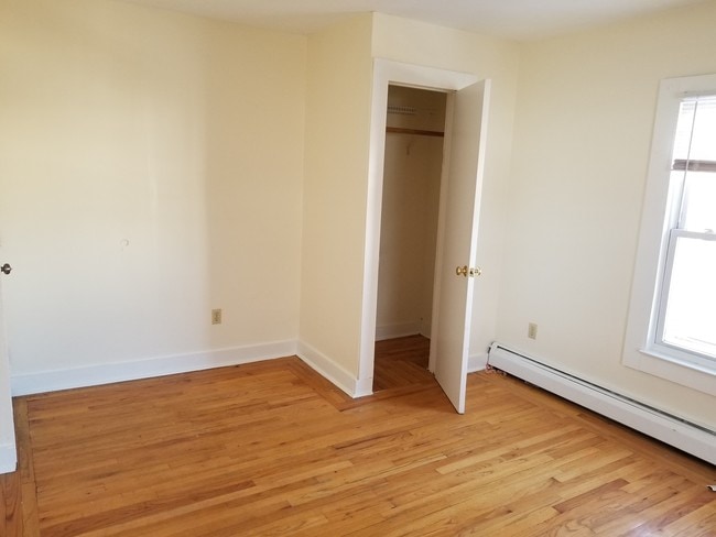 Interior Photo - 66 William Street