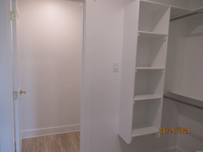 Foto del edificio - 1417 Rockwater Blvd