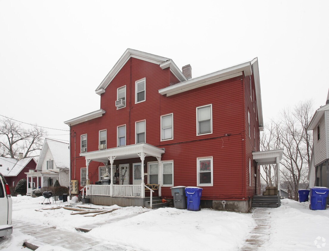 1016 Cottage Grn, Enfield, CT 06082 Apartments in Enfield, CT