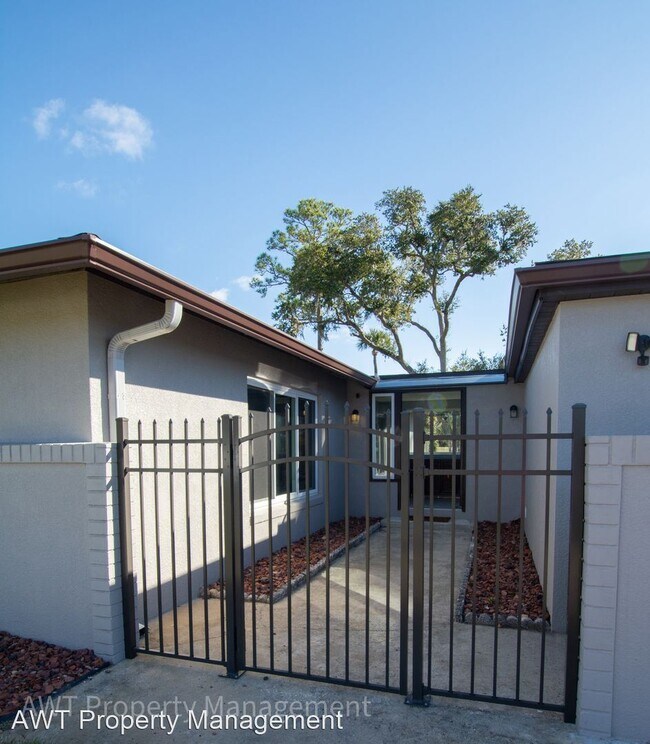 Building Photo - 4 br, 2 bath House - 7 Cooper Court