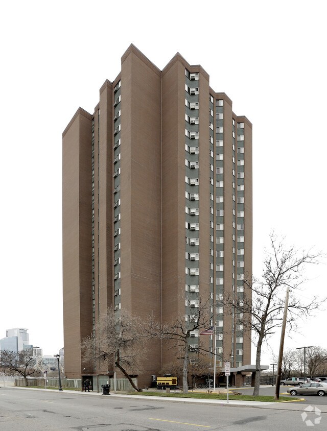 Foto principal - Third Avenue Towers