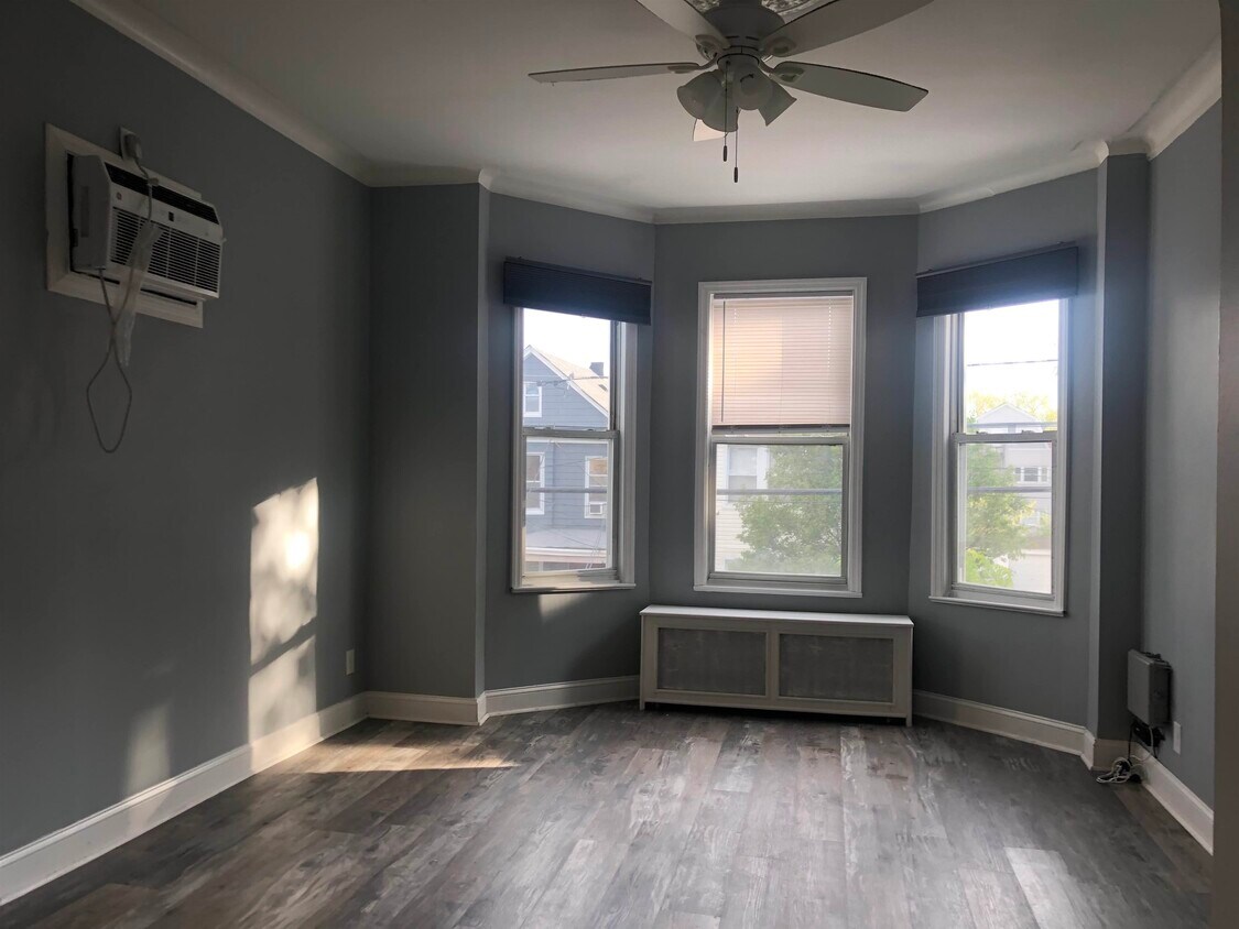 920 18th St Unit 2, Union City, NJ 07087 Condo for Rent in Union City