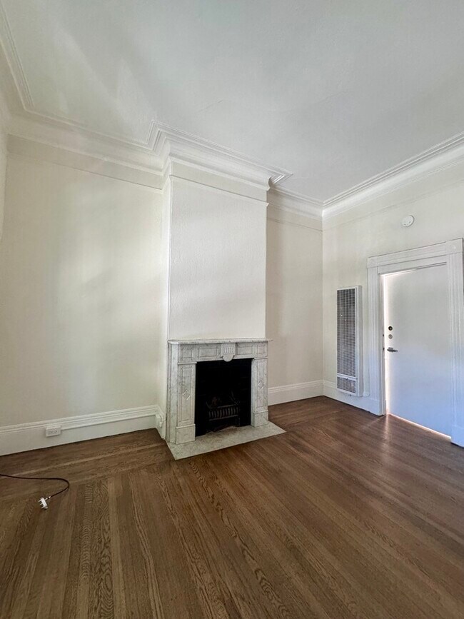 Building Photo - Heart of Pacific Heights|1 Bedroom Flat + ...