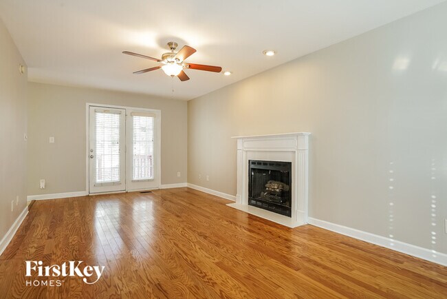 Foto del edificio - 604 Lakeview Ave
