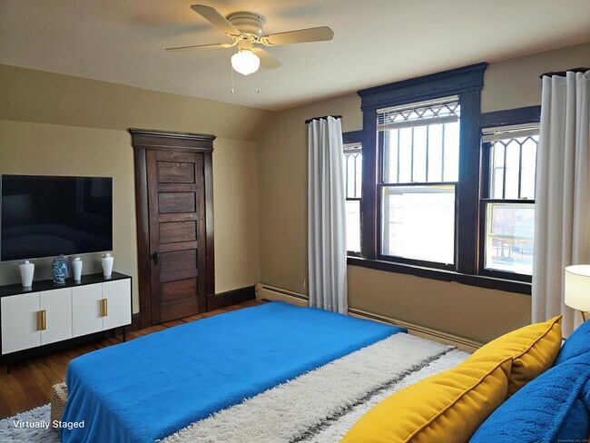 Foto del edificio - 169 Winchester Ave