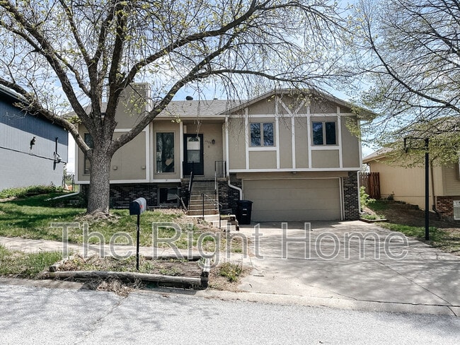 Photo - 6323 N 112th Cir House
