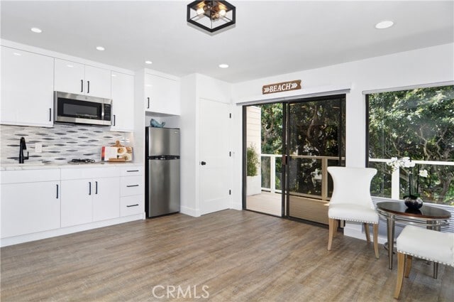 Building Photo - 400 Goldenrod Ave