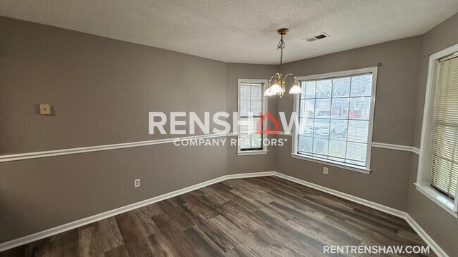 Foto del edificio - 2112 Pillsbury Pl