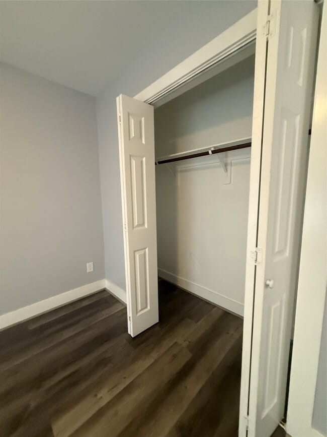 Building Photo - 6712 Eastwood St