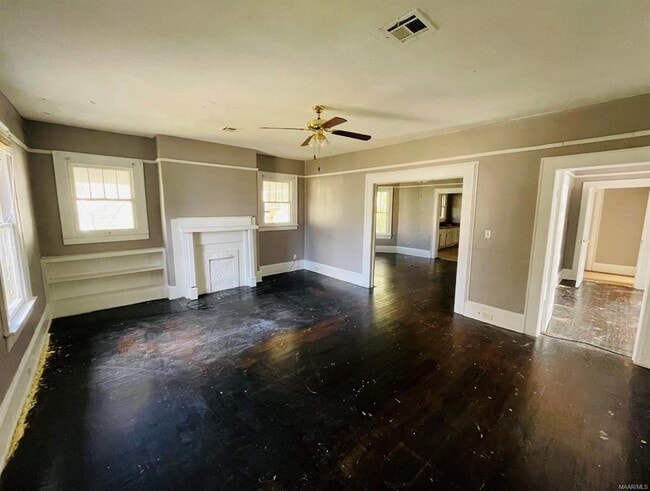 Building Photo - 39 S Lewis St