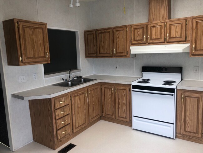 Foto del edificio - Nice Manufactured home set on a private la...