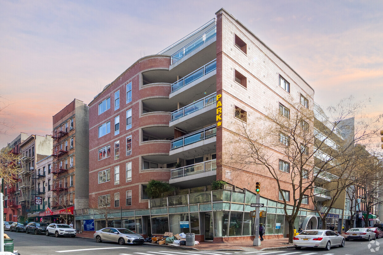 Foto principal - 123-129 Baxter St