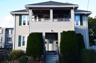 Building Photo - 56 Cherry St
