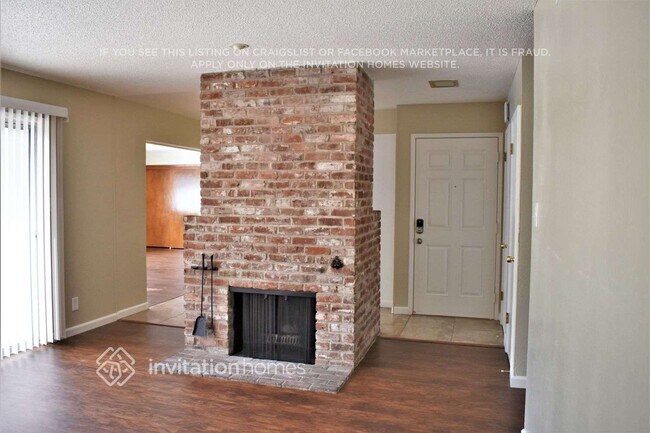 Foto del edificio - 7016 Uranus Pkwy