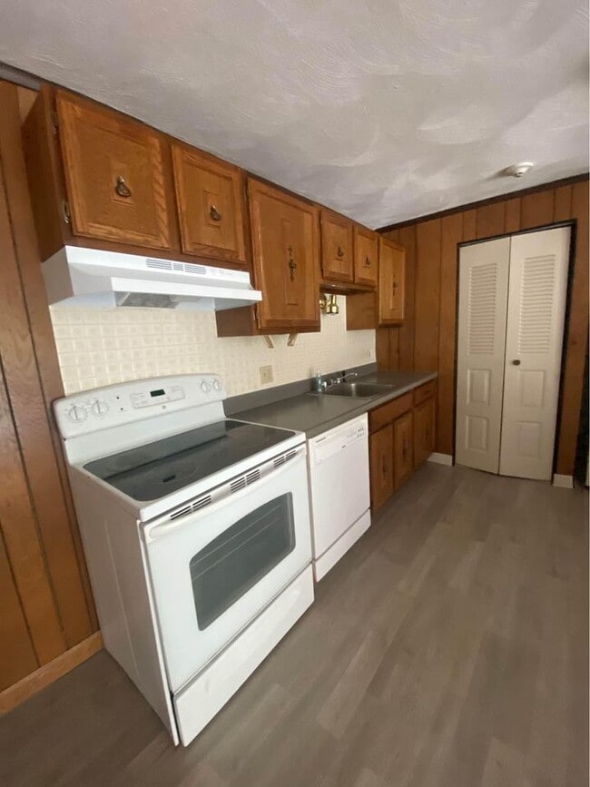 Photo - 300 Smithfield Rd Townhome