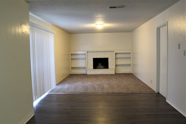 Building Photo - 819 Pio Pica Way Stockton Ca 95210