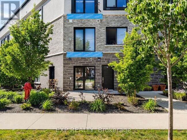 Building Photo - 234 Heiman St
