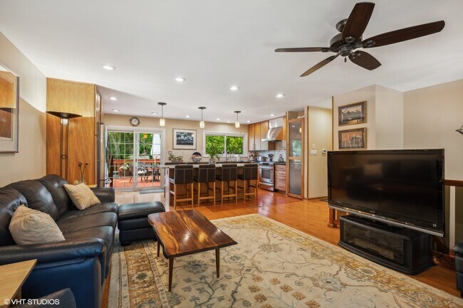 Foto del edificio - 1475 Deerfield Pl