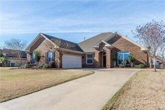 Building Photo - 9217 Springwood Ct