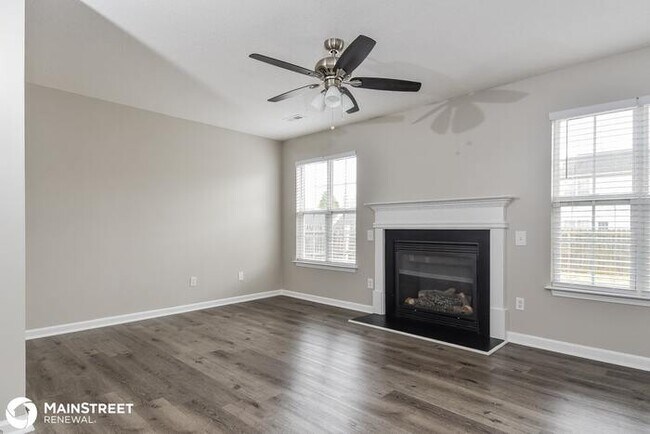 Building Photo - 307 Apple Ridge Rd, Greensboro, NC 27406