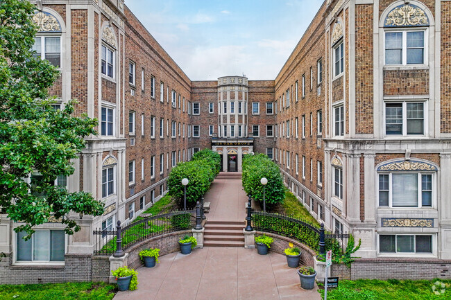 Building Photo - Loring Grove Apartments