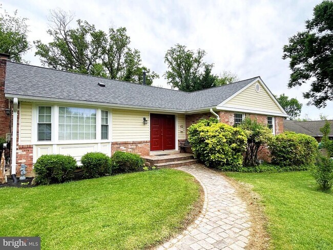 Foto del edificio - 8410 Buckhannon Dr