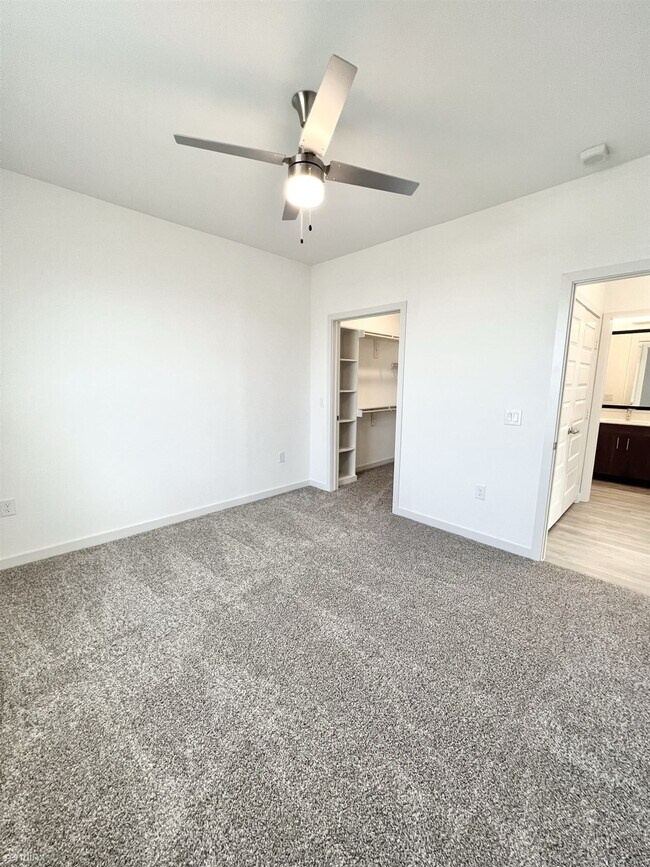 Foto del edificio - Studio, 1 bath Condo - 102 E South St