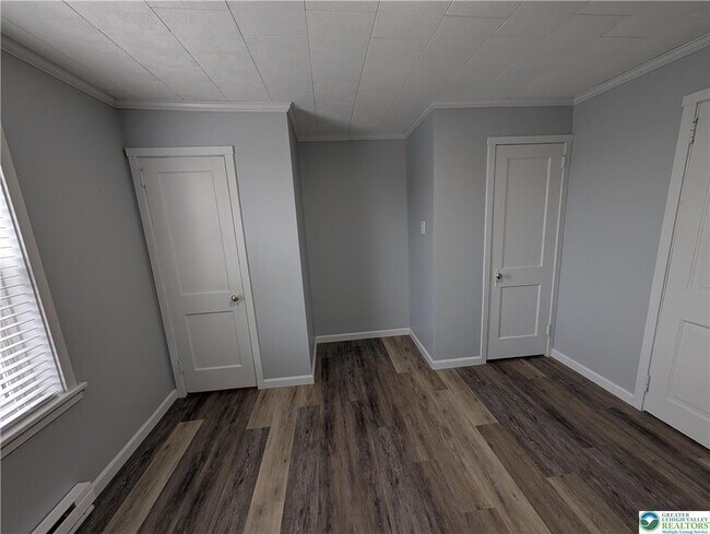 Foto del edificio - 1111 Catasauqua Rd